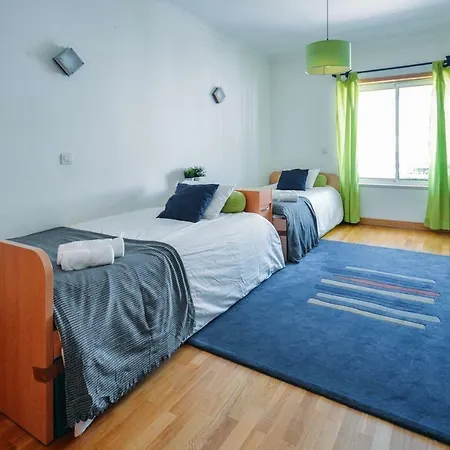 Apartment Fantastic Seaside Family With Pool