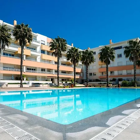 Apartamento Fantastic Seaside Family With Pool
