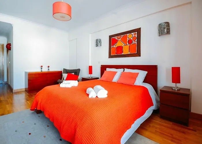 Fantastic Seaside Family With Pool Apartman Parede