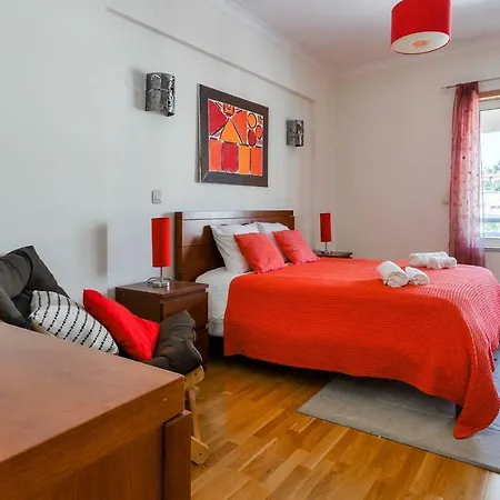 아파트 Fantastic Seaside Family With Pool